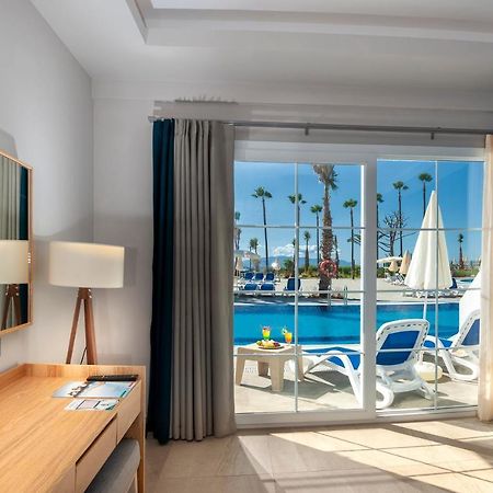 Ephesia Holiday Beach Club คูซาดาซี ภายนอก รูปภาพ
